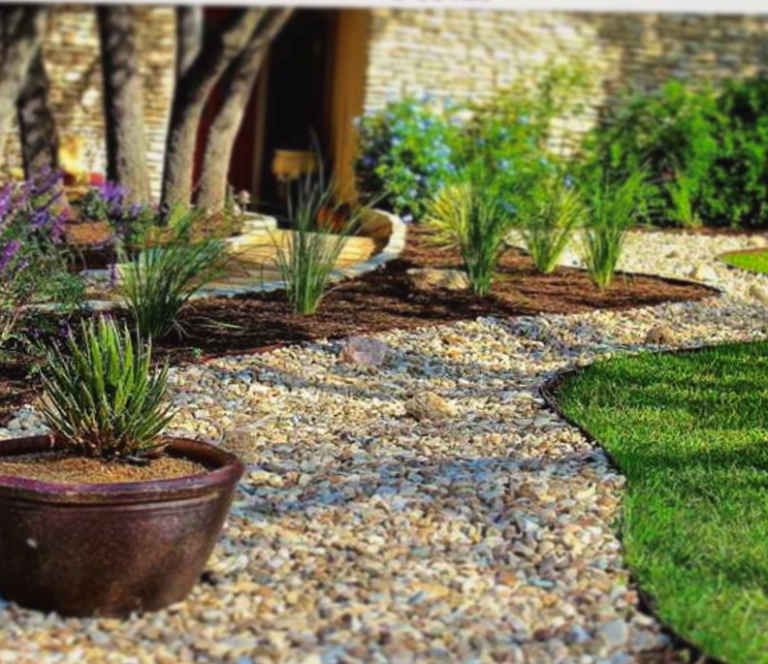 3 Types of Landscape Edging