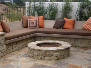Ways to Warm Up Your Outdoor Living Space, Los Angeles, CA