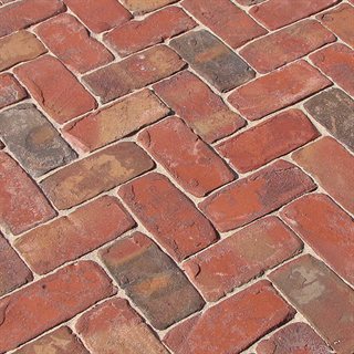 Parkside Paving brick available as a Paver, Split or Thin Brick